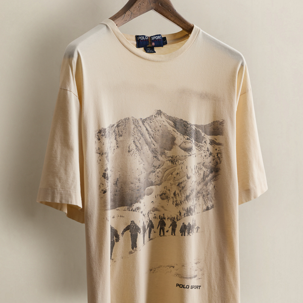 c. 1995 Graphic T-Shirt - Size L