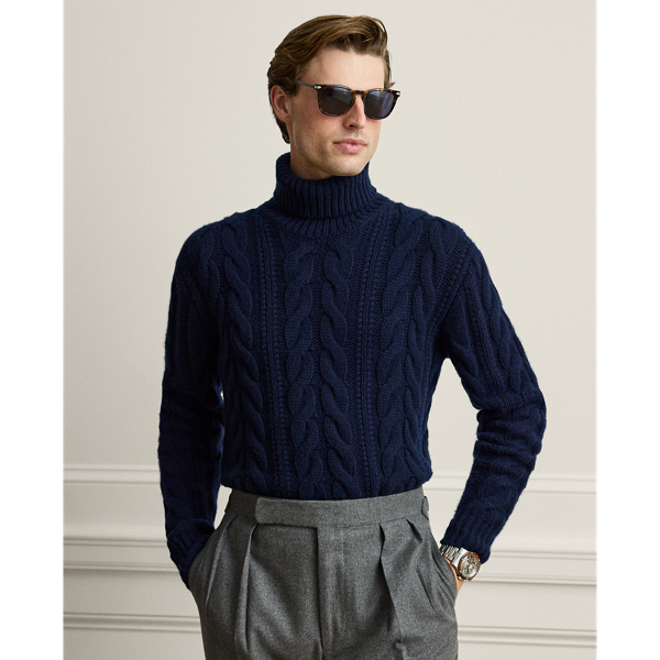 Rollkragenpullover mit Zopfmuster