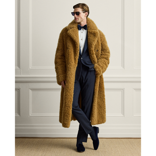 Manteau douillet en peau lain&eacute;e