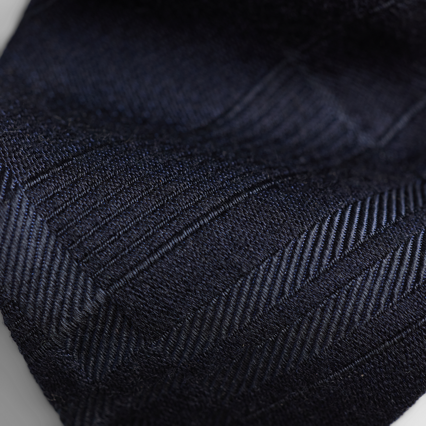 Мужской галстук-бабочка Ralph Lauren Plaid Silk-Cashmere Bow Tie, цвет: Тёмно-синий — фото 2