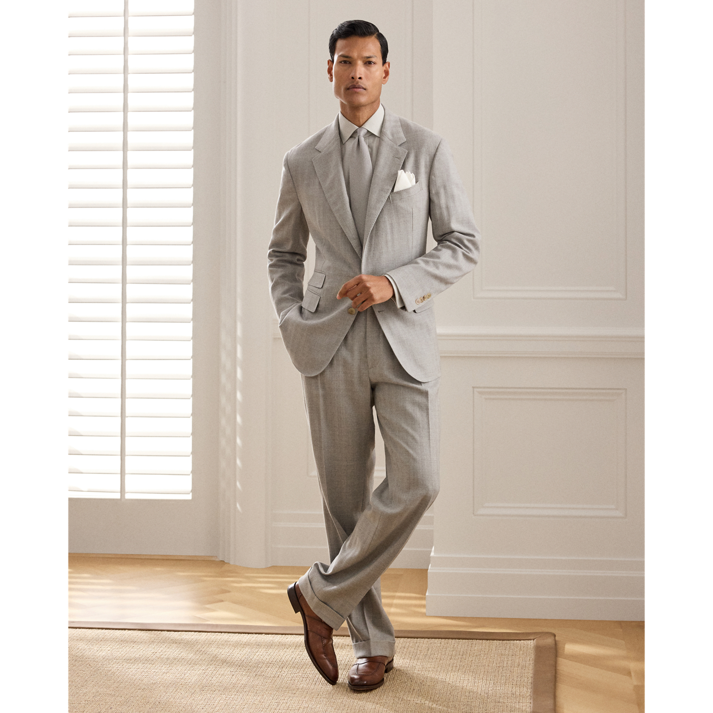 Мужские брюки Ralph Lauren Glenn Hand-Tailored Herringbone, цвет: Жемчужный серый разноцветный — фото 4