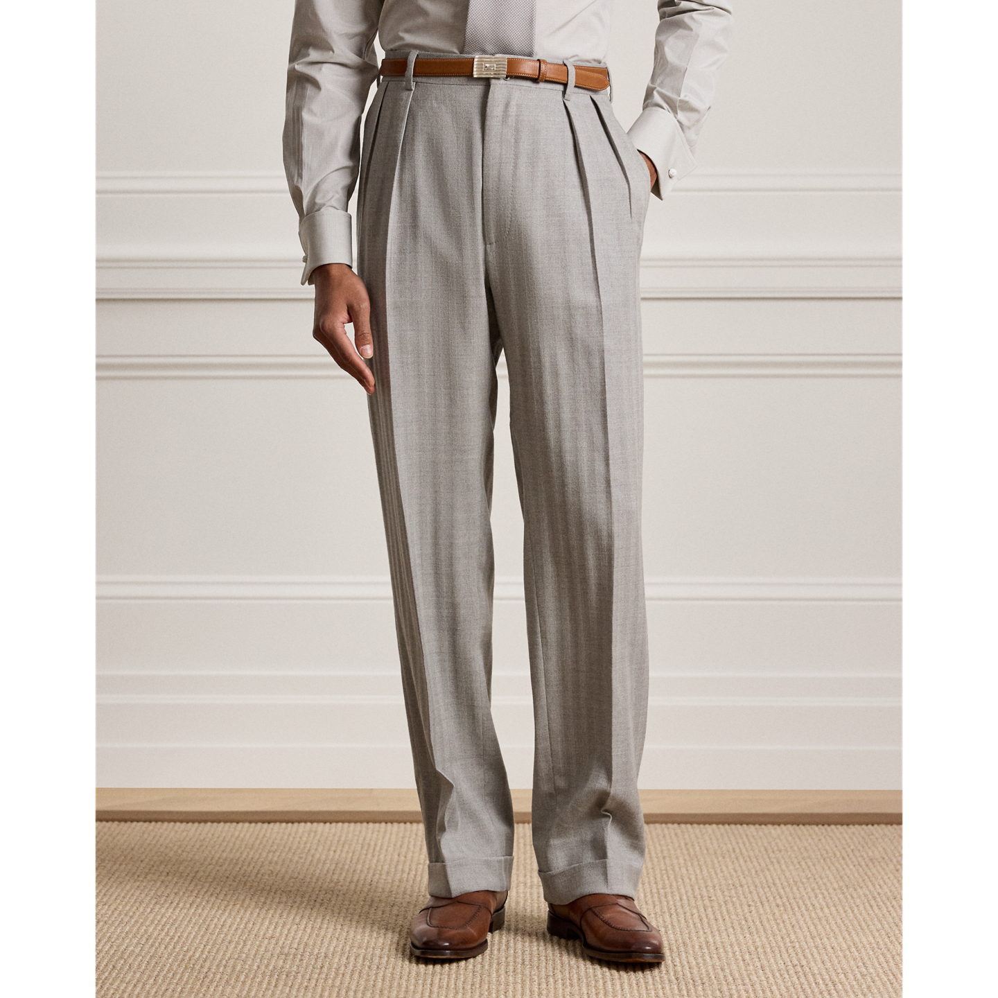 Мужские брюки Ralph Lauren Glenn Hand-Tailored Herringbone, цвет: Жемчужный серый разноцветный — фото 1