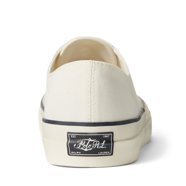 Canvas Sneaker