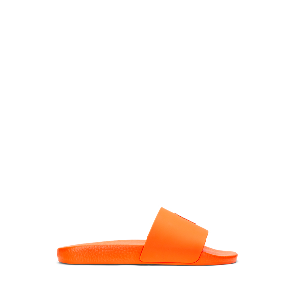 Claquettes avec poney distinctif