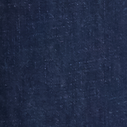 Dunkle Waschung im Used-Look