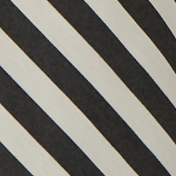 Black/Cream