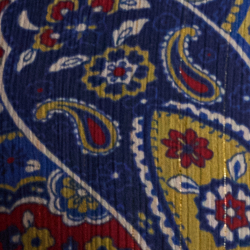 Blau/Rot/Creme