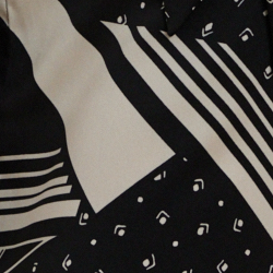 Black/Cream