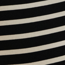 Schwarz/Mascarpone-Creme