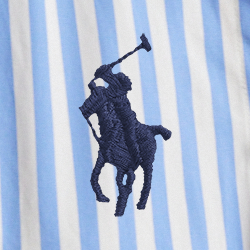 Blau/Weiß gestreift