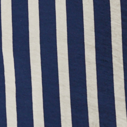 970c Newport Navy/cream