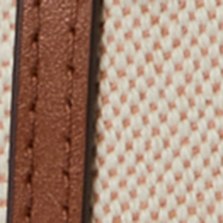 Nature/Buff/Sable Lauren