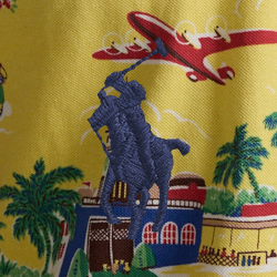 Gelb/On Holiday Bear