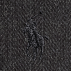 Dunkle Holzkohle meliert